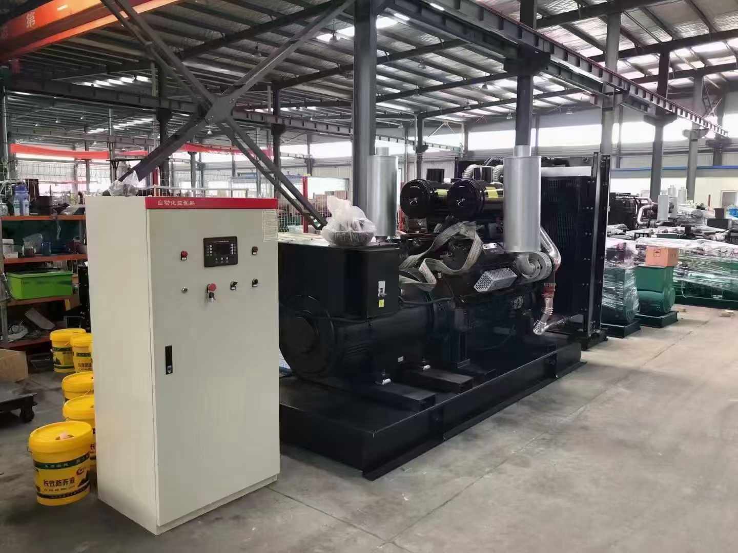 安平柴油发电机运行时的噪音和振动水平如何？